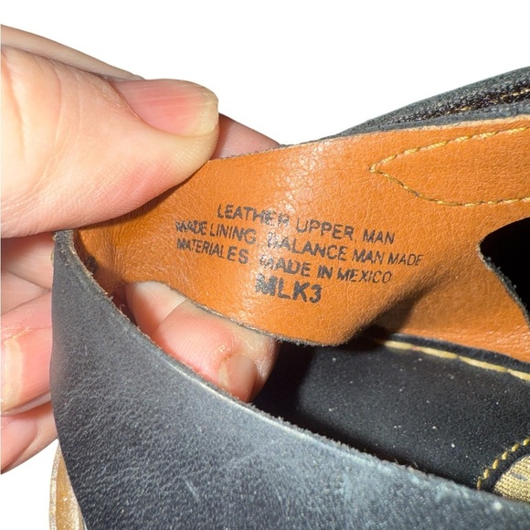 Børn Handcrafted Black Leather Sandals – Size 9 - Picture 8 of 14